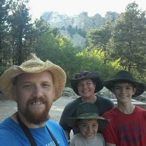 Meet your Posher, Layne n ashley